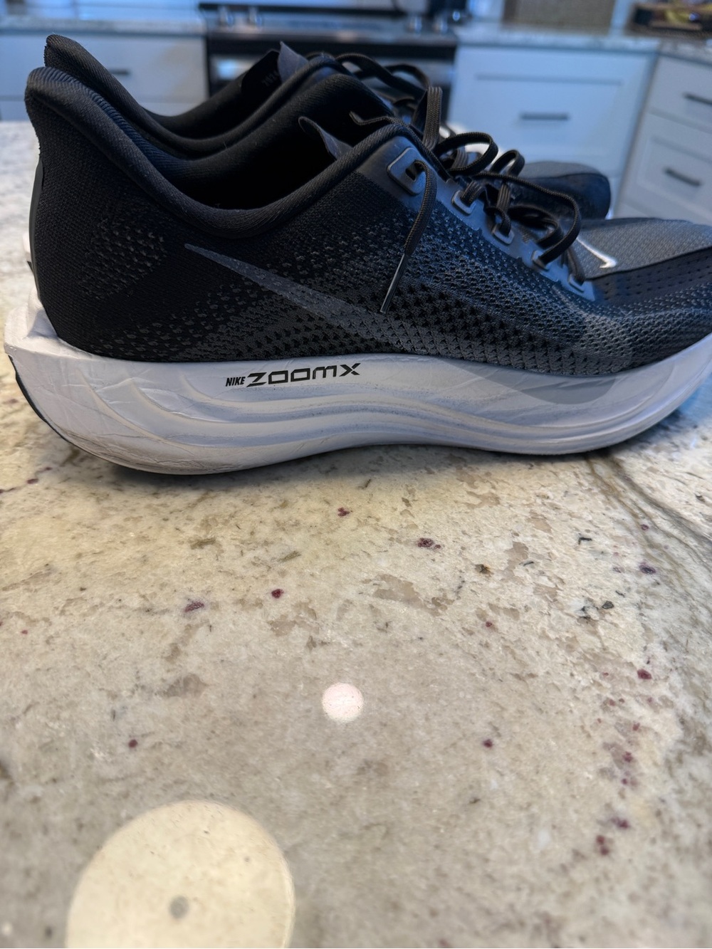 Nike Men’s Black and Gray Knit Running Sneakers